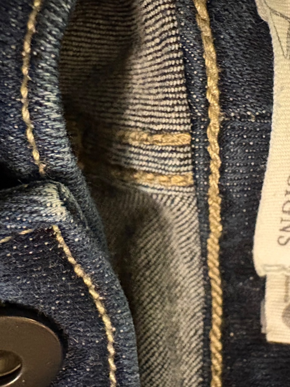 Carver Design Jeans - Picture 3 of 5